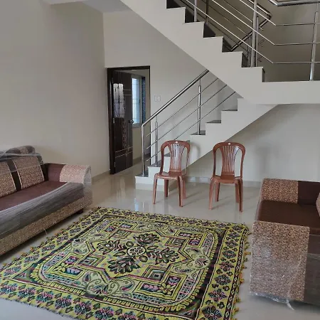 My Nest - Best Homestay For Peaceful Stay With Comfort Bhuj Exterior photo